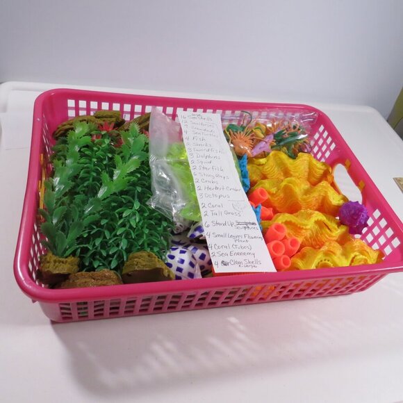 Under Water Plastic Sea Shells, Plants etc, WEIGHTED, DESIGNED TO BE UNDER WATER - Picture 2 of 16